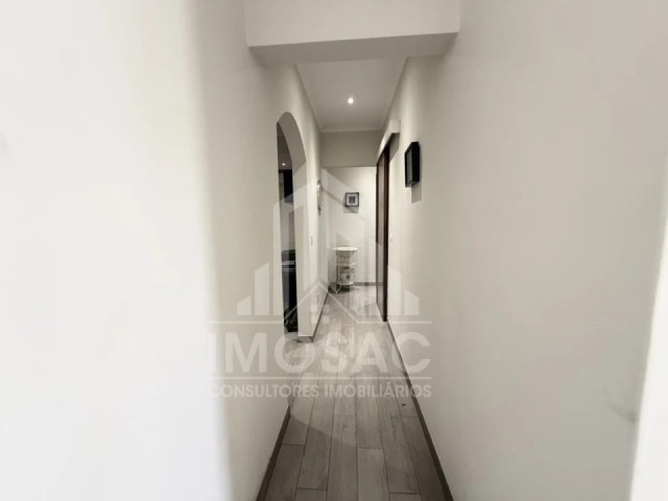 Moradia T3 para Venda em Fanhões Foto 33