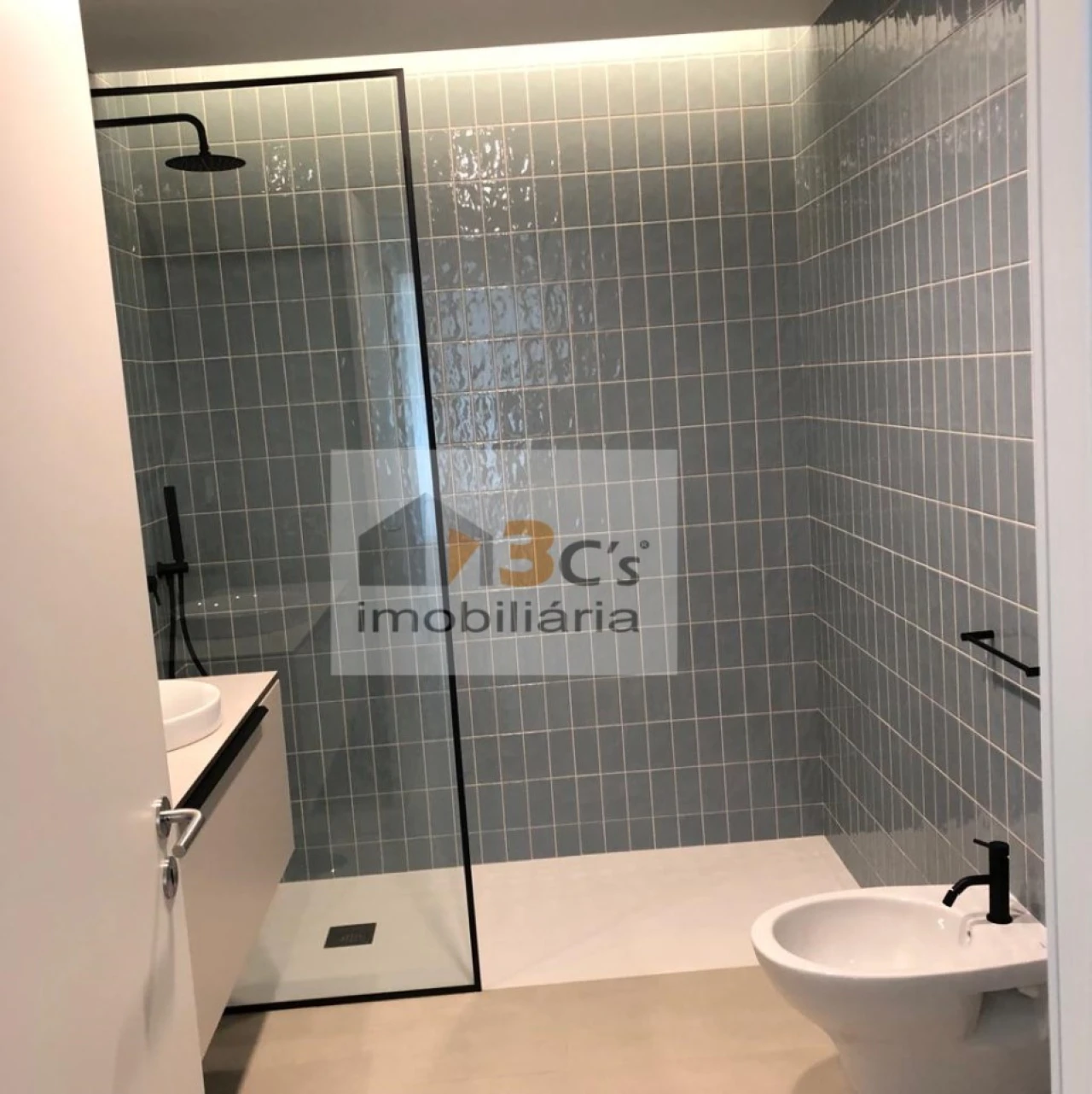 Apartamento T1 para Venda em Paranhos Foto 14