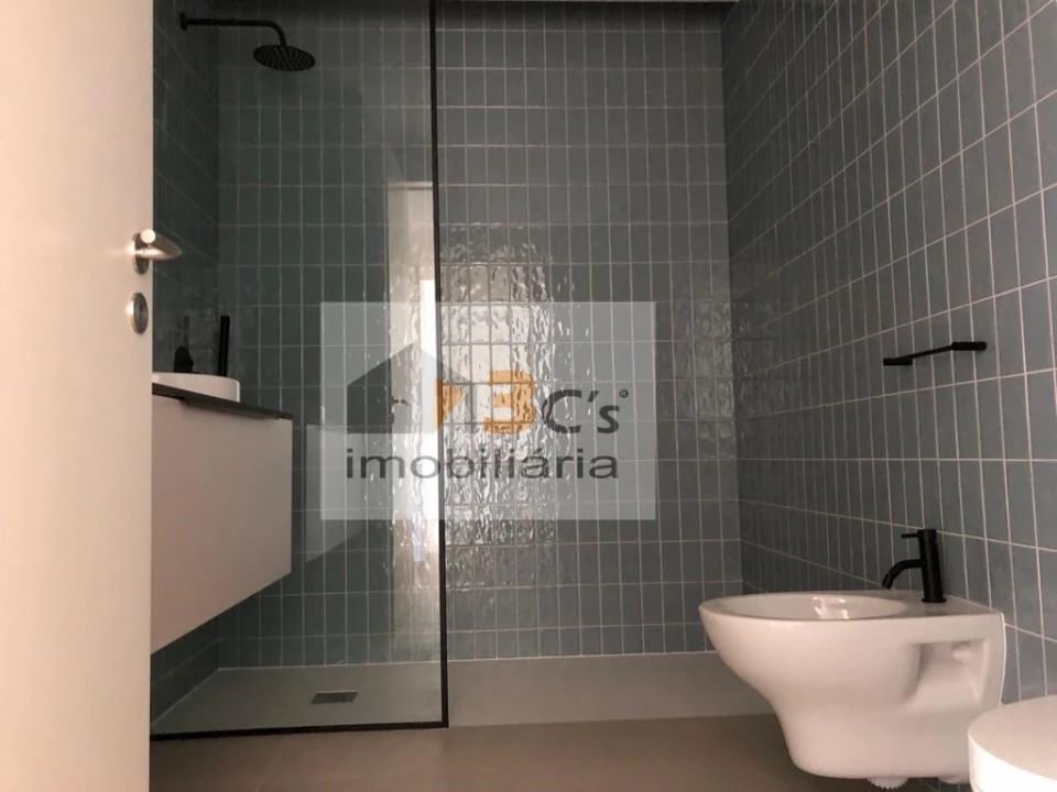 Apartamento T1 para Venda em Paranhos Foto 15
