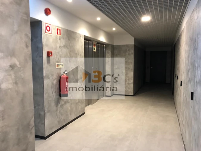 Apartamento T1 para Venda em Paranhos Foto 11