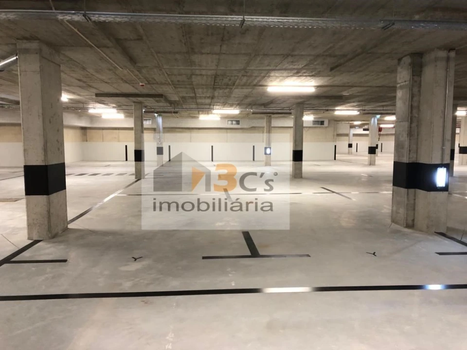 Apartamento T1 para Venda em Paranhos Foto 23