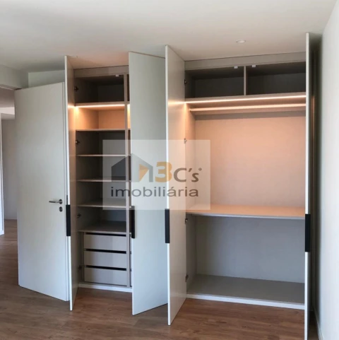 Apartamento T1 para Venda em Paranhos