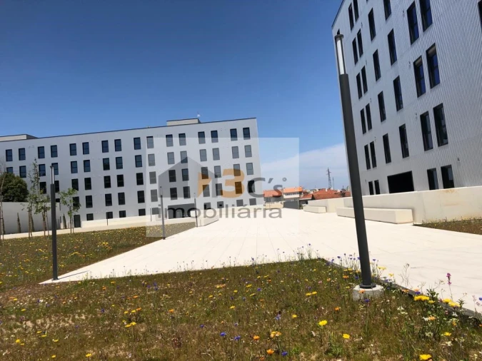 Apartamento T1 para Venda em Paranhos Foto 4