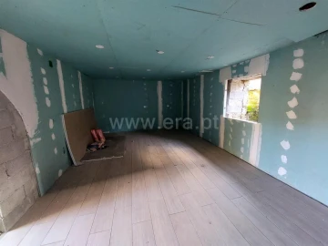 Moradia T0 para Venda em Raiva, Pedorido e Paraíso