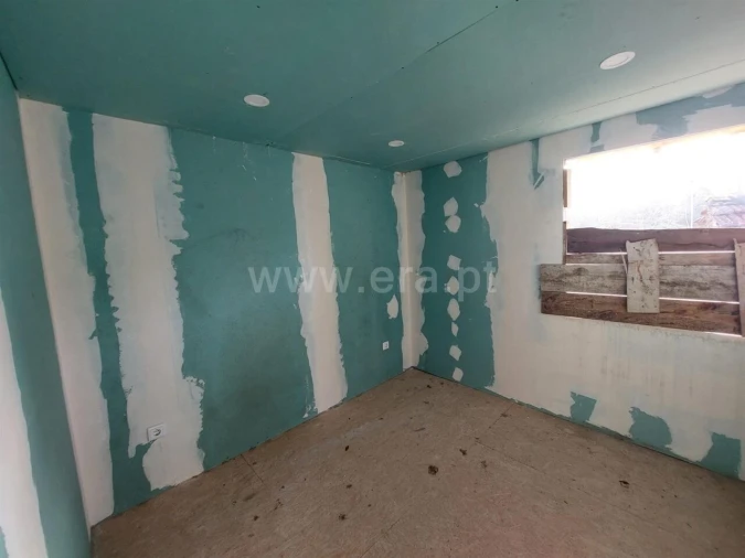 Moradia T0 para Venda em Raiva, Pedorido e Paraíso Foto 9