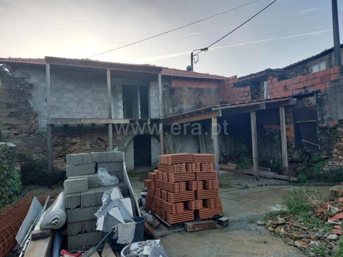 Moradia T0 para Venda em Raiva, Pedorido e Paraíso Foto 20