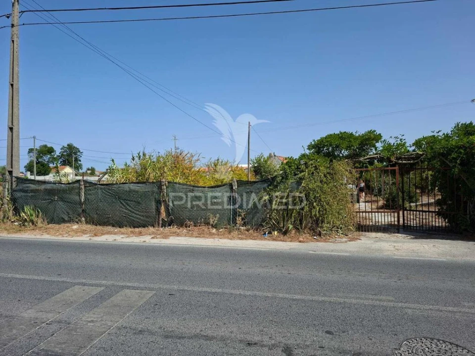 Terreno para Venda em Moita Foto 16