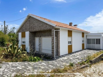 Moradia T3 para Venda em Amor