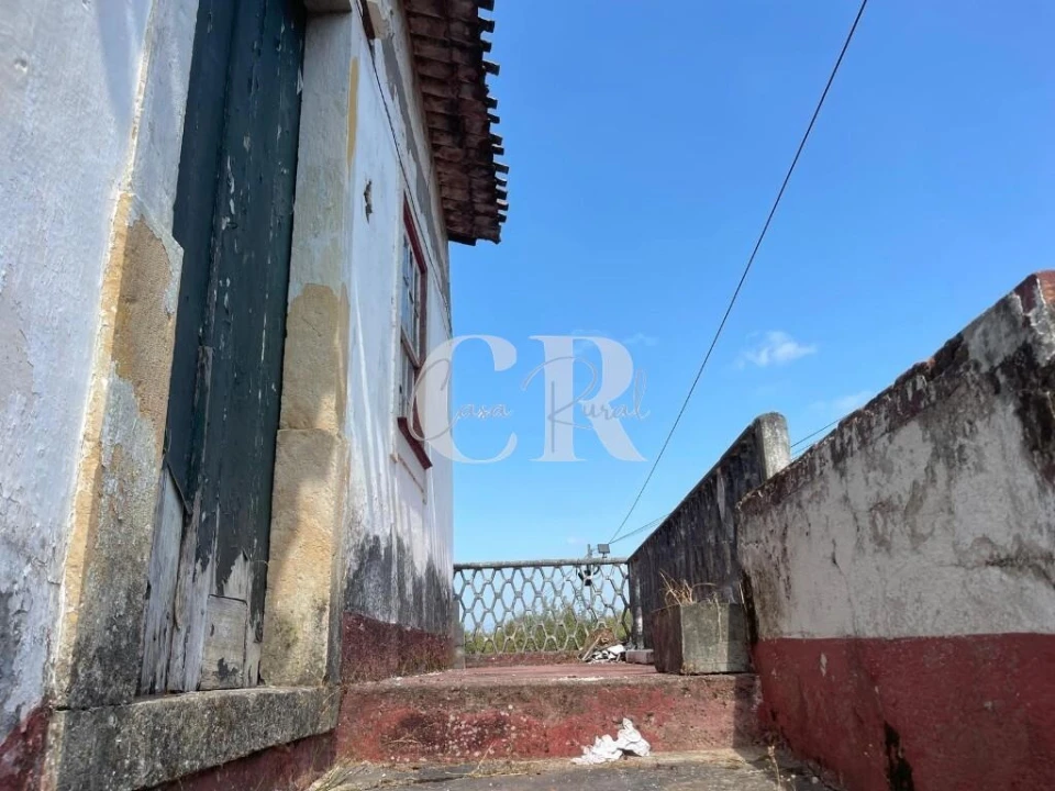 Moradia T2 para Venda em Lousã e Vilarinho Foto 5