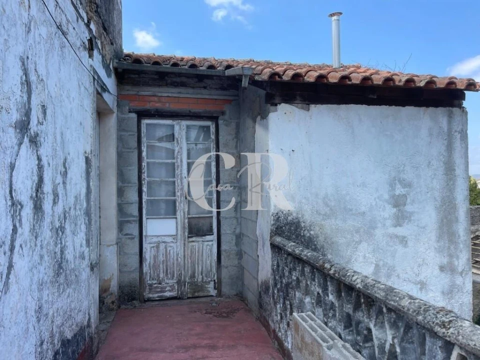 Moradia T2 para Venda em Lousã e Vilarinho Foto 4