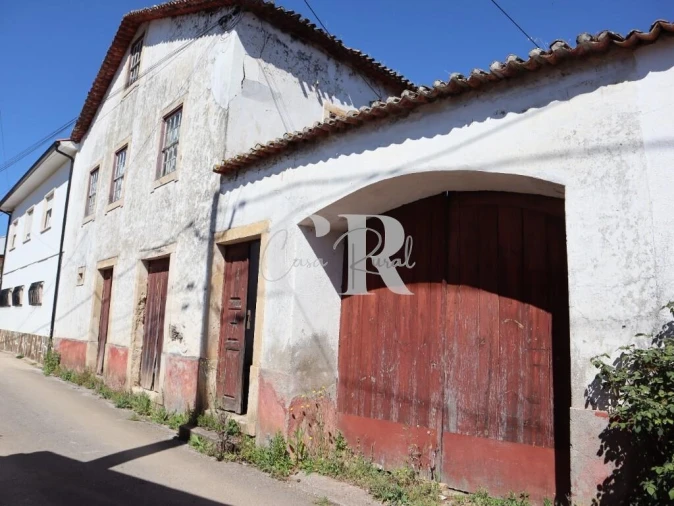 Moradia T2 para Venda em Lousã e Vilarinho Foto 2