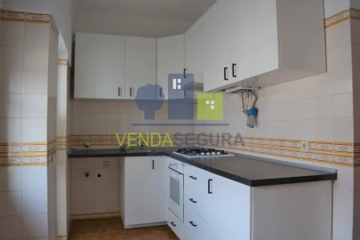 Apartamento T3 para Venda em Safara e Santo Aleixo da Restauração