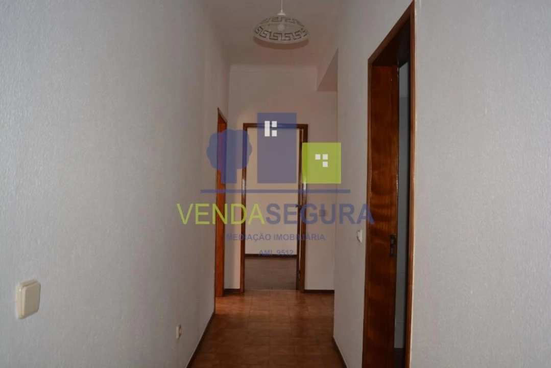 Apartamento T3 para Venda em Safara e Santo Aleixo da Restauração Foto 11