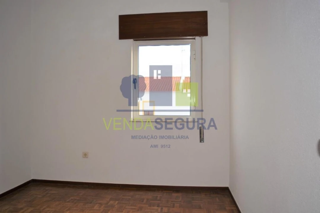 Apartamento T3 para Venda em Safara e Santo Aleixo da Restauração Foto 9