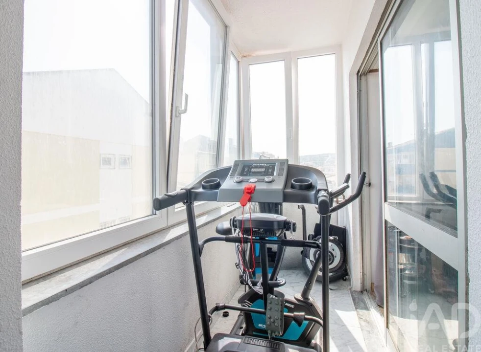 Apartamento T3 para Venda em Lourinhã e Atalaia Foto 20