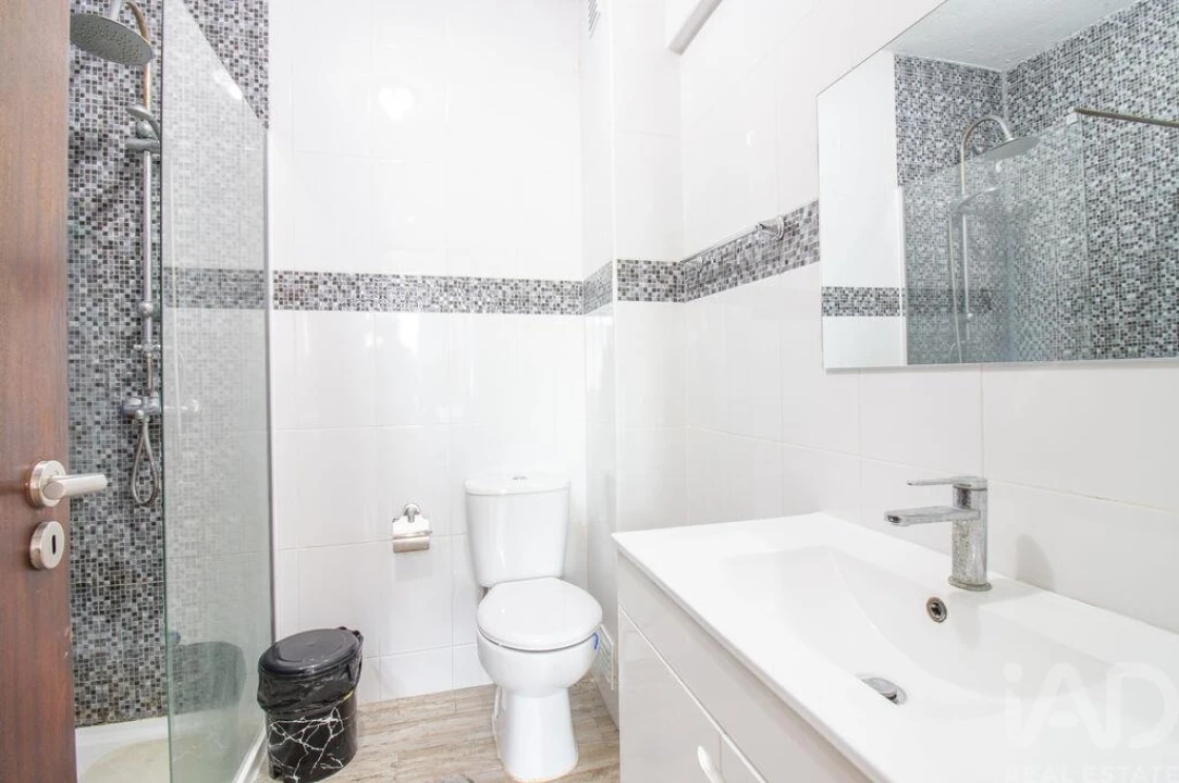 Apartamento T3 para Venda em Lourinhã e Atalaia Foto 13