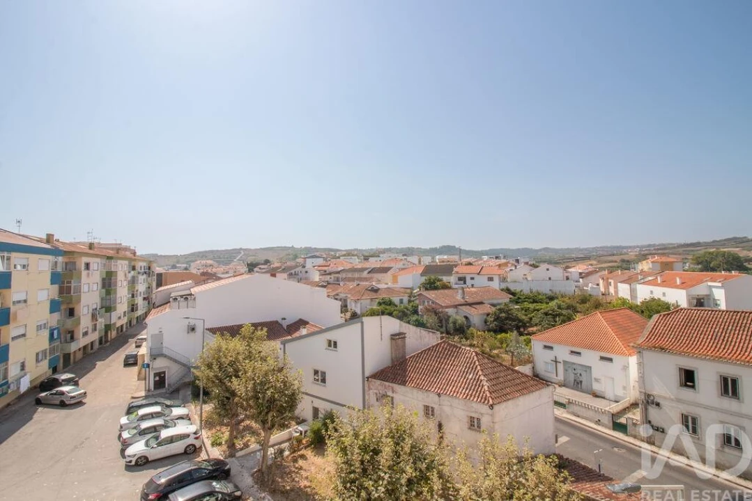 Apartamento T3 para Venda em Lourinhã e Atalaia Foto 24