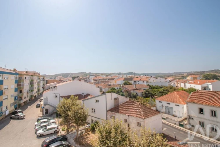 Apartamento T3 para Venda em Lourinhã e Atalaia Foto 24