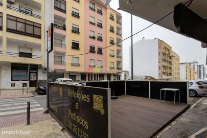 Loja para Venda em Setubal (São Sebastião)