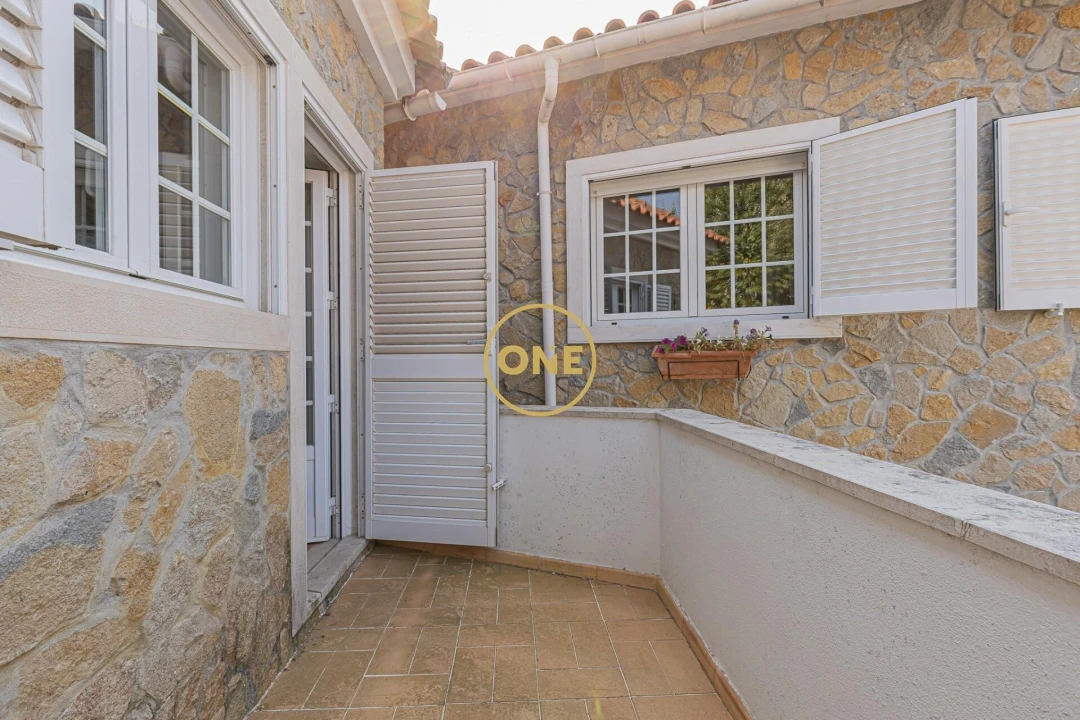 Moradia T5 para Venda em Colares Foto 63