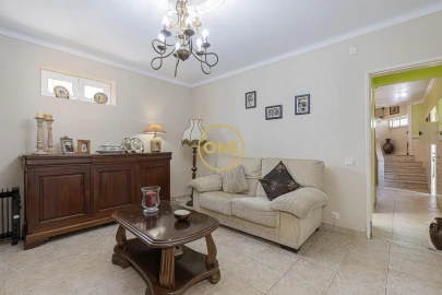 Moradia T5 para Venda em Colares