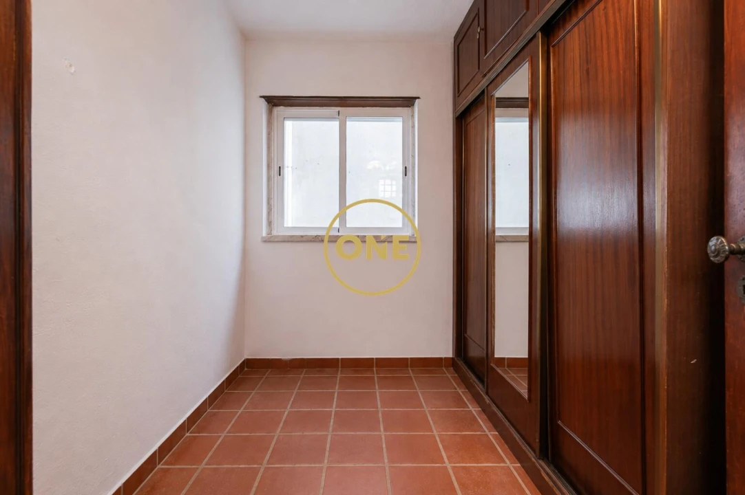 Moradia T5 para Venda em Colares Foto 37