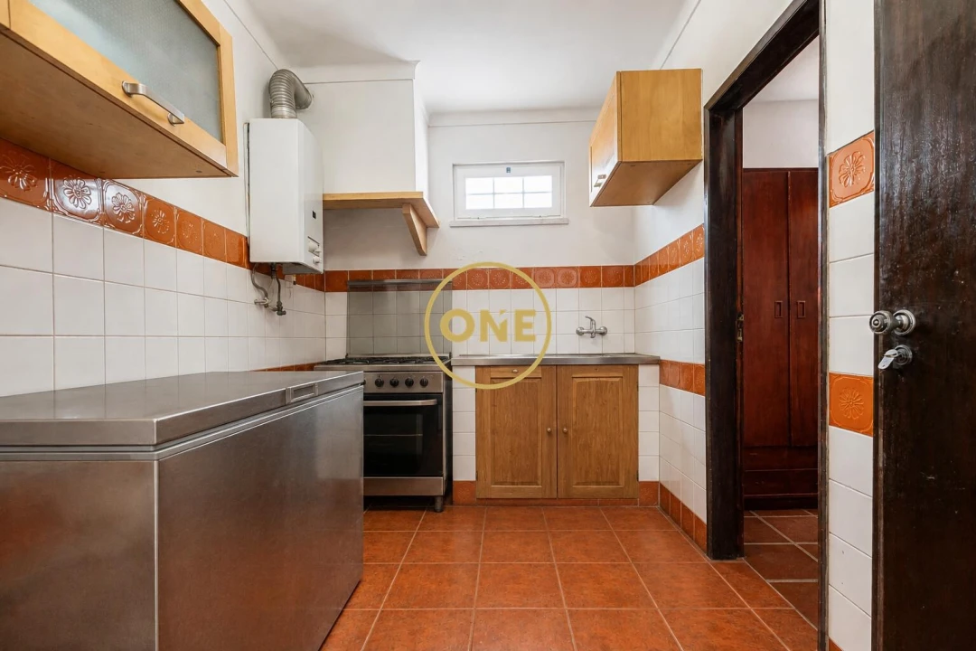 Moradia T5 para Venda em Colares Foto 33