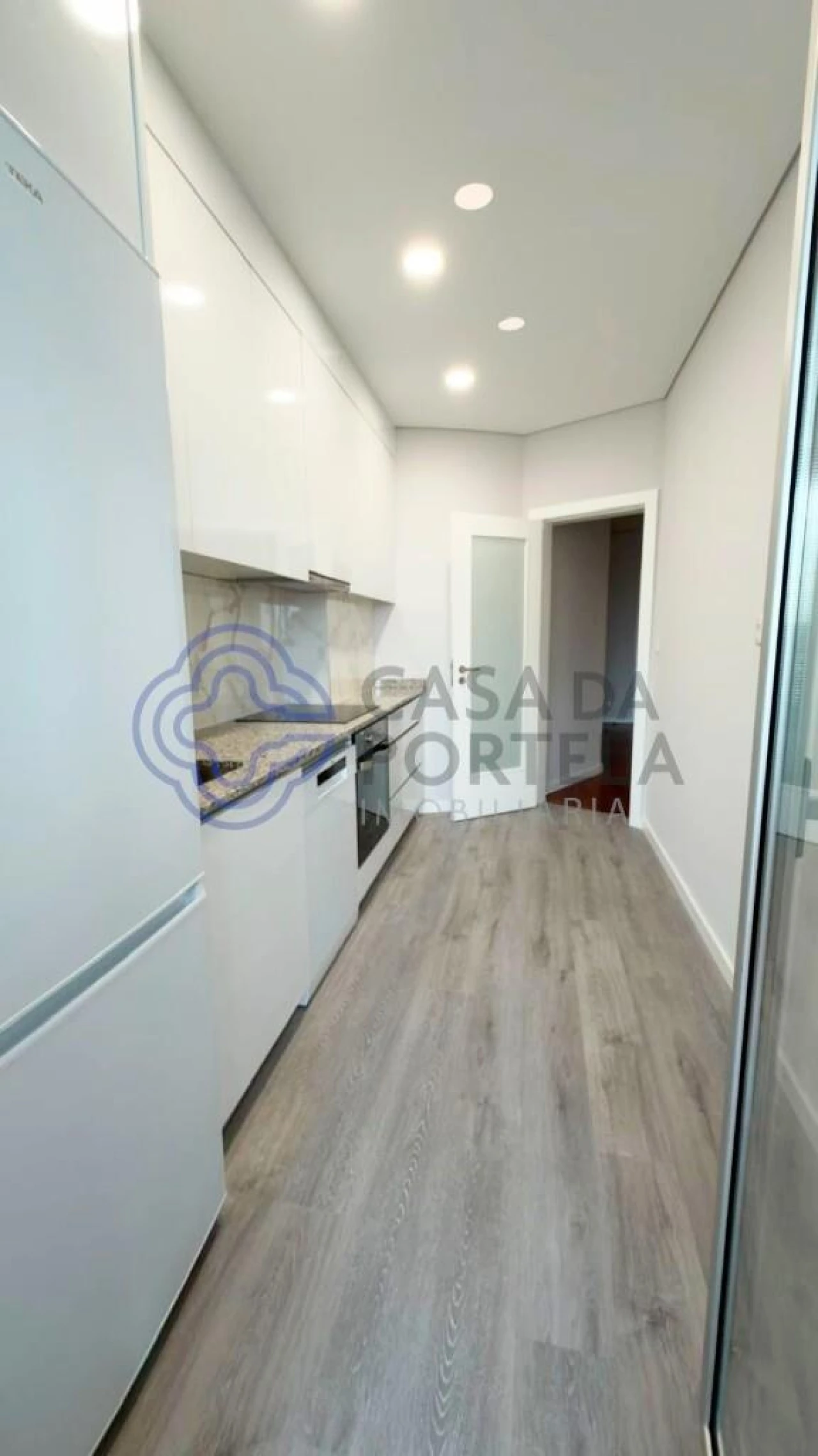 Apartamento T2 para Venda em Cedofeita, Santo Ildefonso, Sé, Miragaia, São Nicolau e Vitória Foto 1