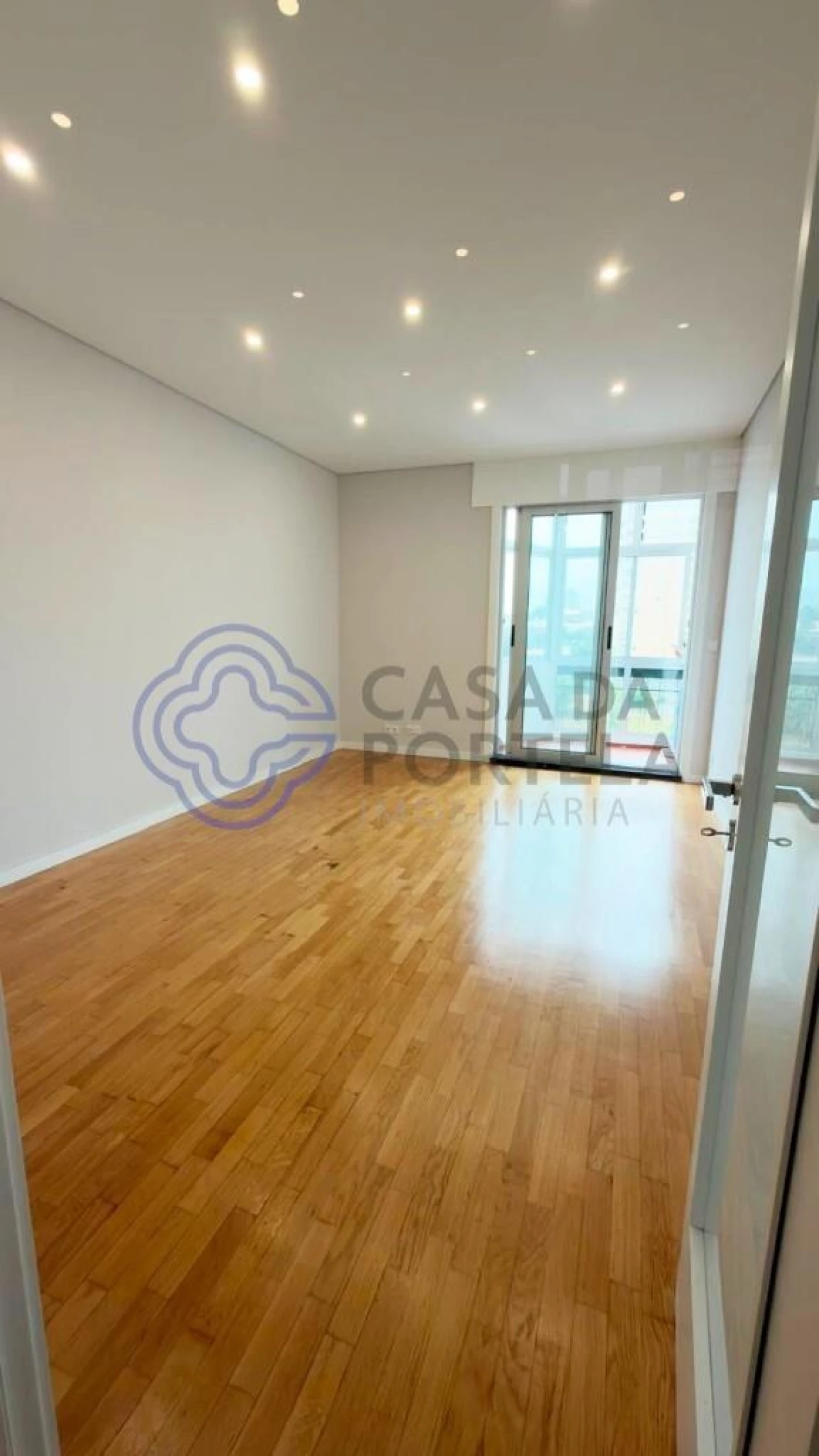 Apartamento T2 para Venda em Cedofeita, Santo Ildefonso, Sé, Miragaia, São Nicolau e Vitória Foto 14