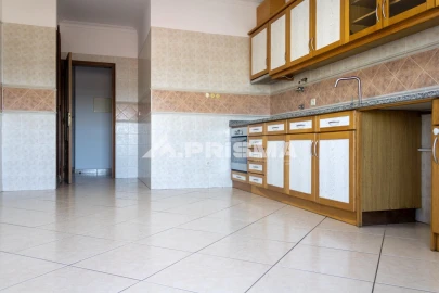 Apartamento T3 para Venda em Alcains