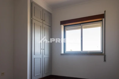 Apartamento T3 para Venda em Alcains