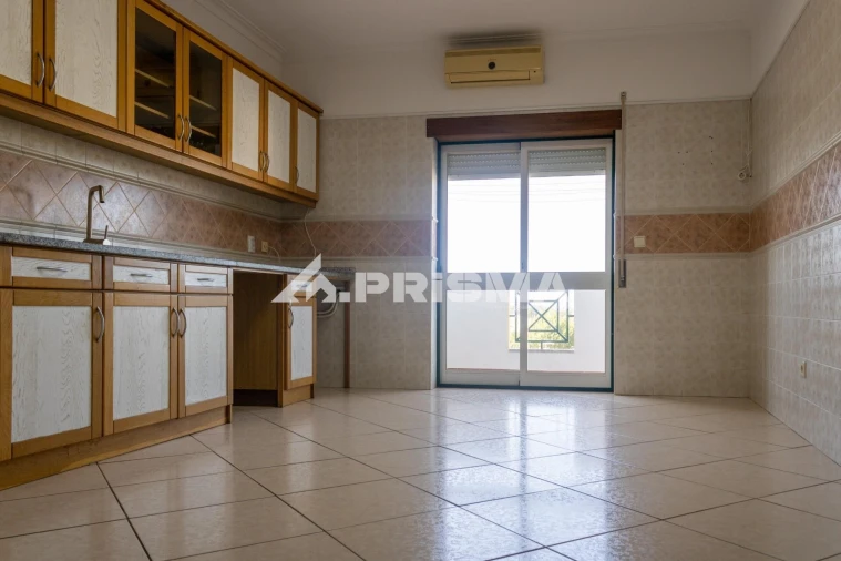 Apartamento T3 para Venda em Alcains Foto 5