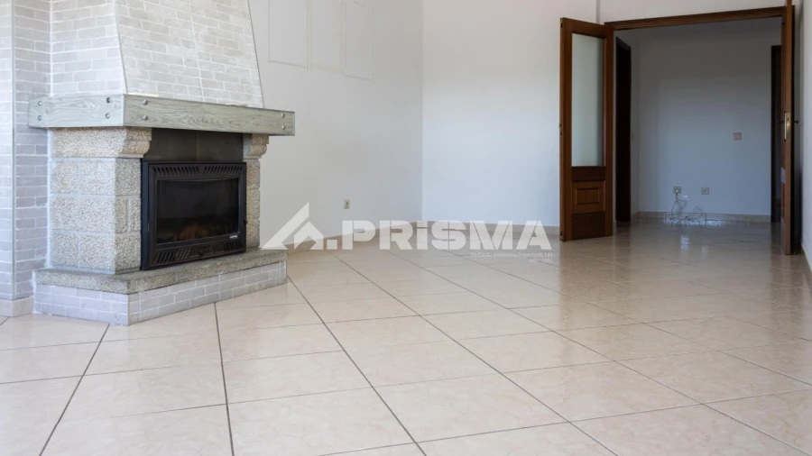 Apartamento T3 para Venda em Alcains