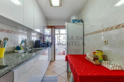Apartamento T3 para Venda em Cidade da Maia