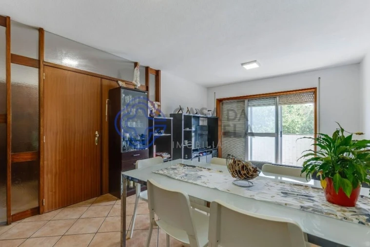 Apartamento T3 para Venda em Cidade da Maia Foto 3