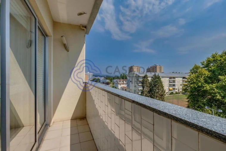 Apartamento T3 para Venda em Cidade da Maia Foto 7