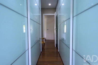 Moradia T4 para Venda em Oliveira do Bairro