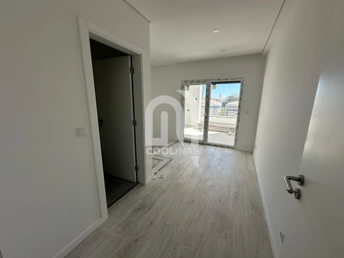 Apartamento T2 para Venda em Seixal, Arrentela e Aldeia de Paio Pires Foto 6