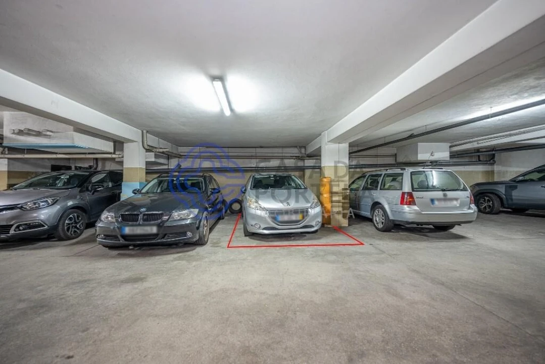 Apartamento T2 para Venda em Aldoar, Foz do Douro e Nevogilde Foto 29
