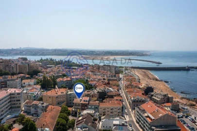 Apartamento T2 para Venda em Aldoar, Foz do Douro e Nevogilde