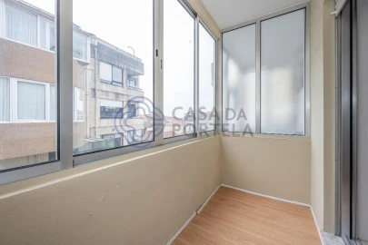 Apartamento T2 para Venda em Aldoar, Foz do Douro e Nevogilde