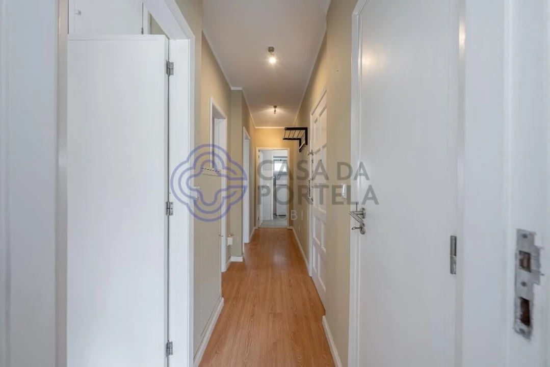 Apartamento T2 para Venda em Aldoar, Foz do Douro e Nevogilde Foto 1