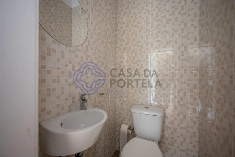 Apartamento T2 para Venda em Aldoar, Foz do Douro e Nevogilde Foto 27