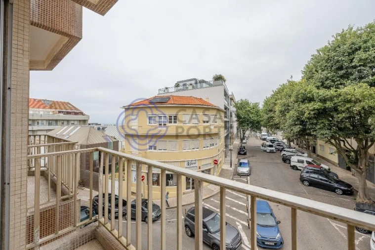 Apartamento T2 para Venda em Aldoar, Foz do Douro e Nevogilde Foto 21