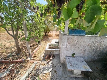 Terreno para Venda em Moita