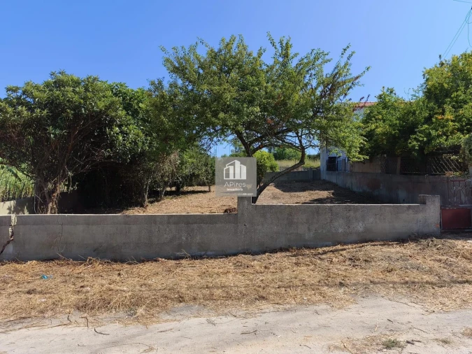 Terreno para Venda em Caparica e Trafaria Foto 2