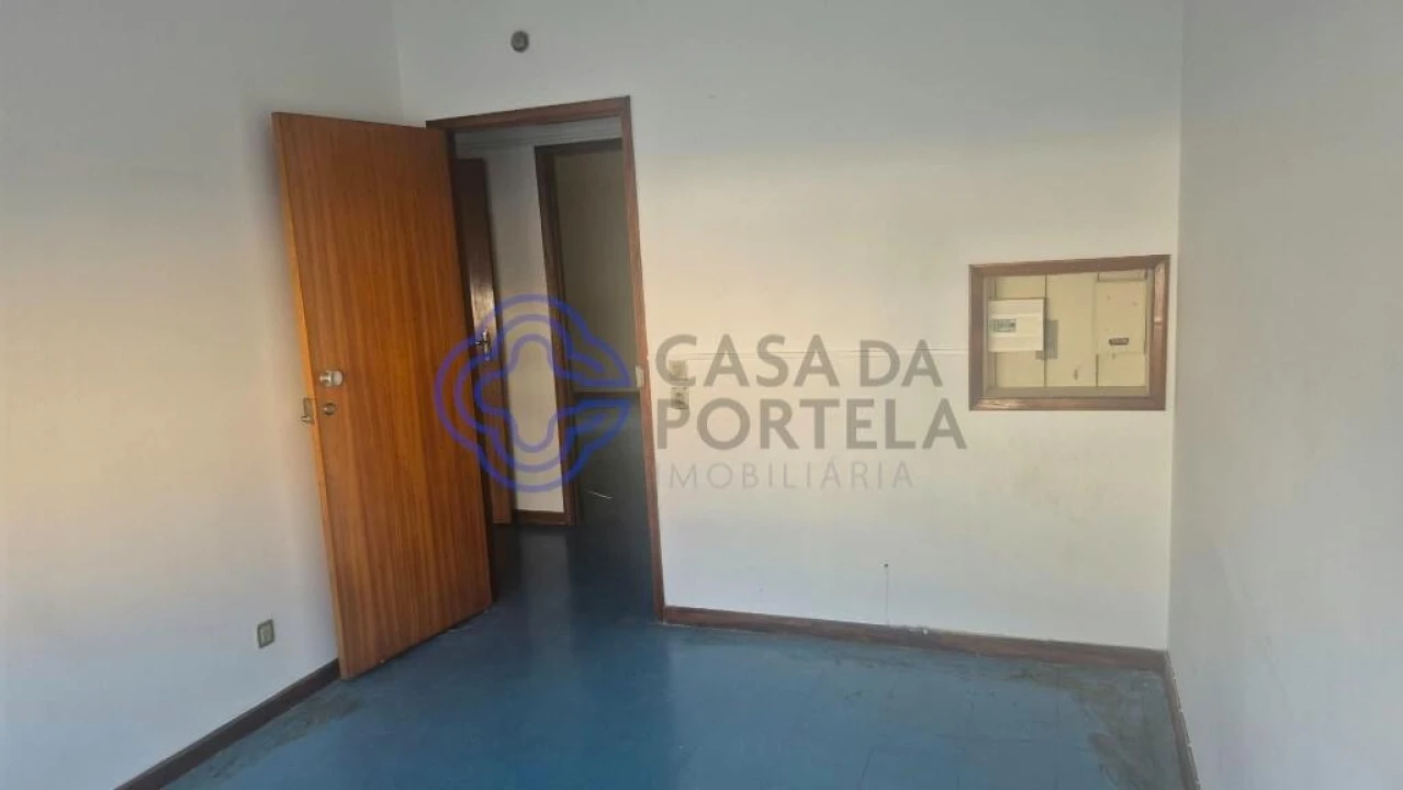 Escritório para Venda em Cedofeita, Santo Ildefonso, Sé, Miragaia, São Nicolau e Vitória Foto 7