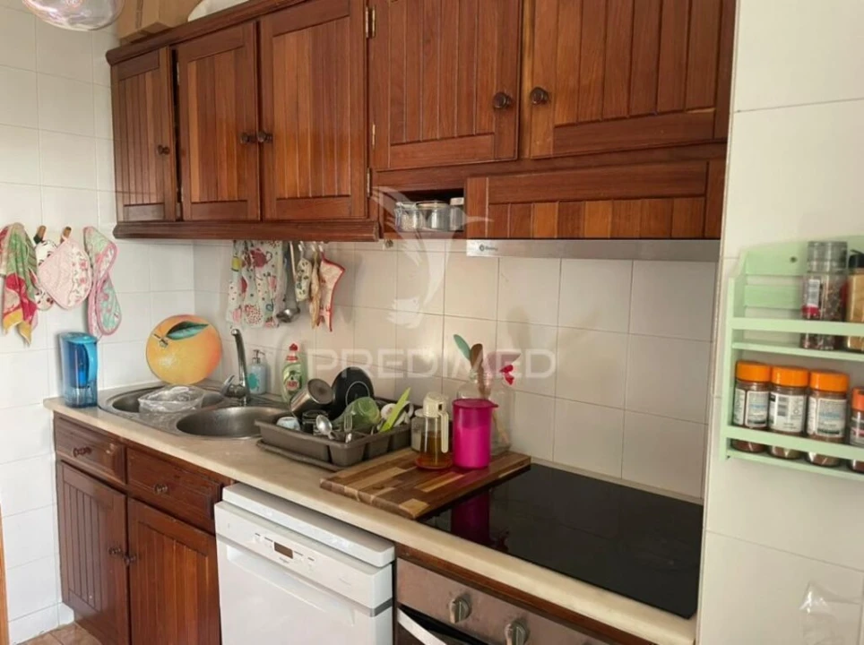 Apartamento T2 para Venda em Arcozelo Foto 13