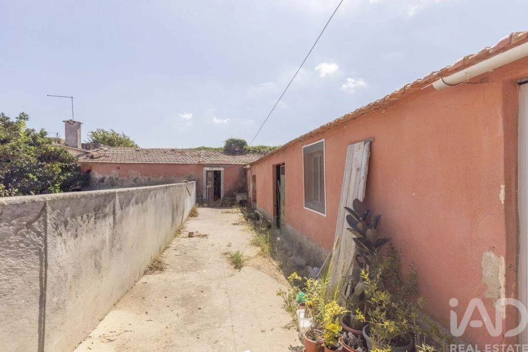 Moradia T3 para Venda em Arruda dos Vinhos Foto 2
