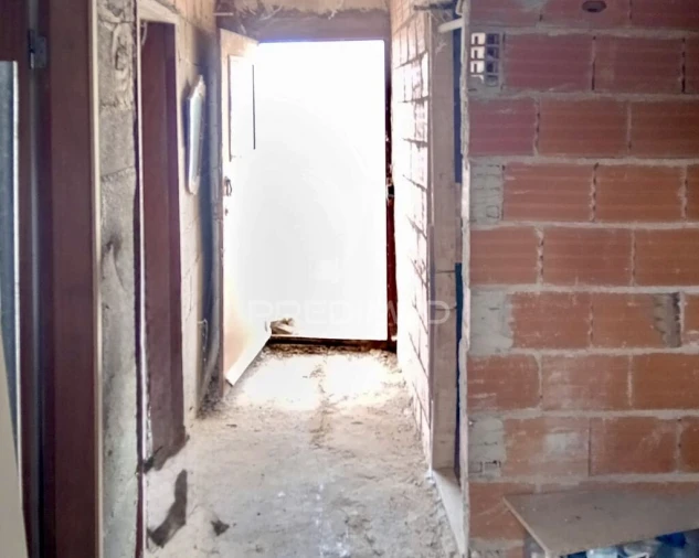 Moradia T2 para Venda em Santa Barbara de Padrões Foto 4